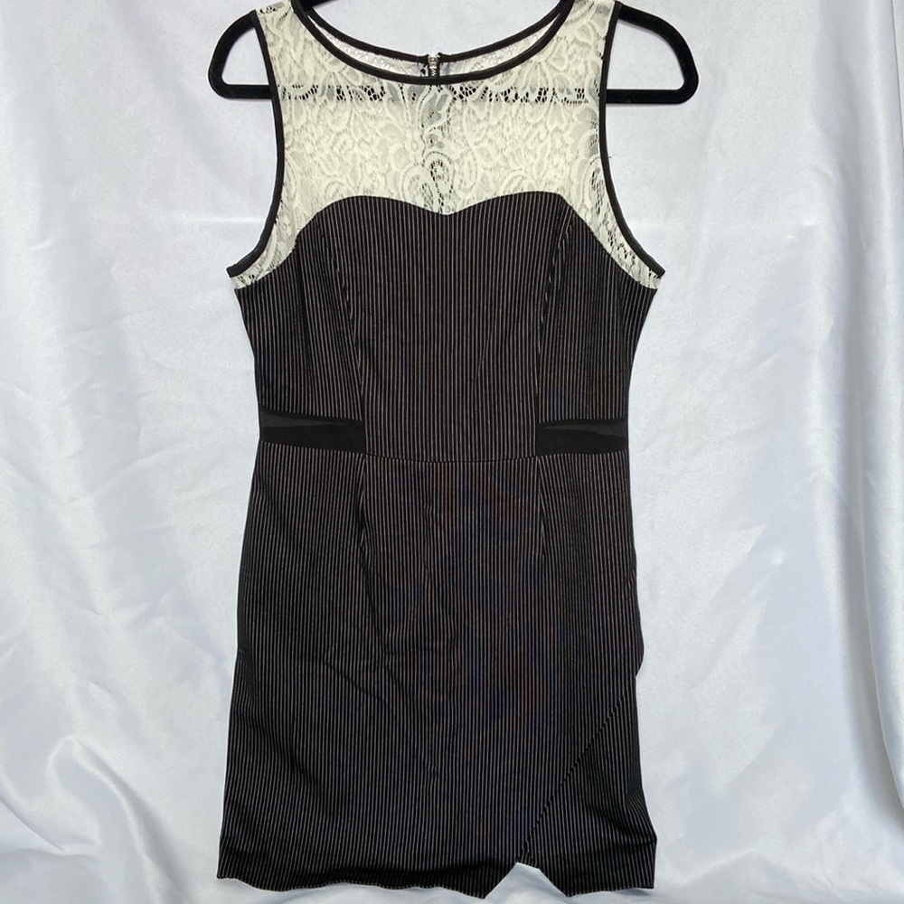 Kensie black and white dress size medium